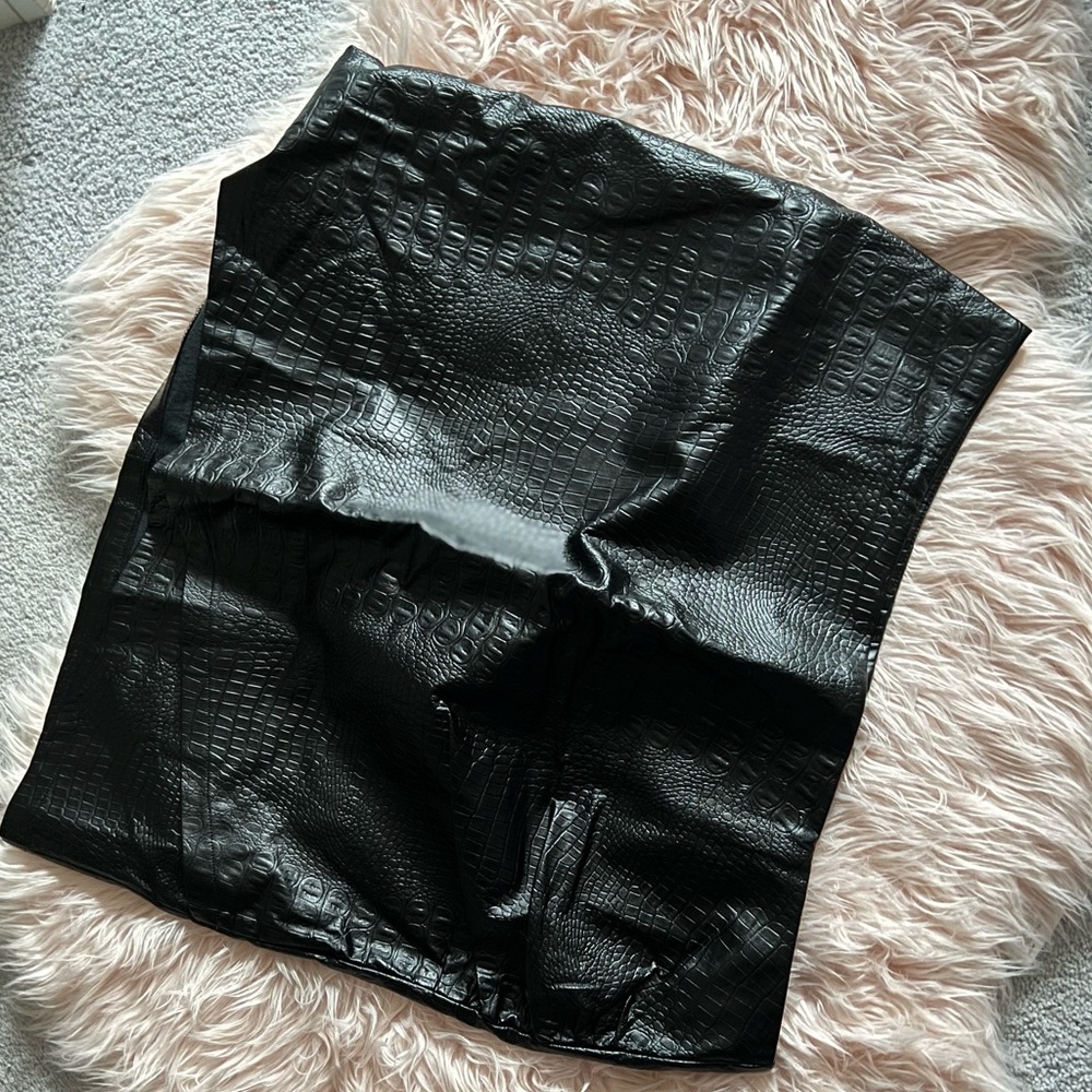 Plus size pu leather skirt 2x